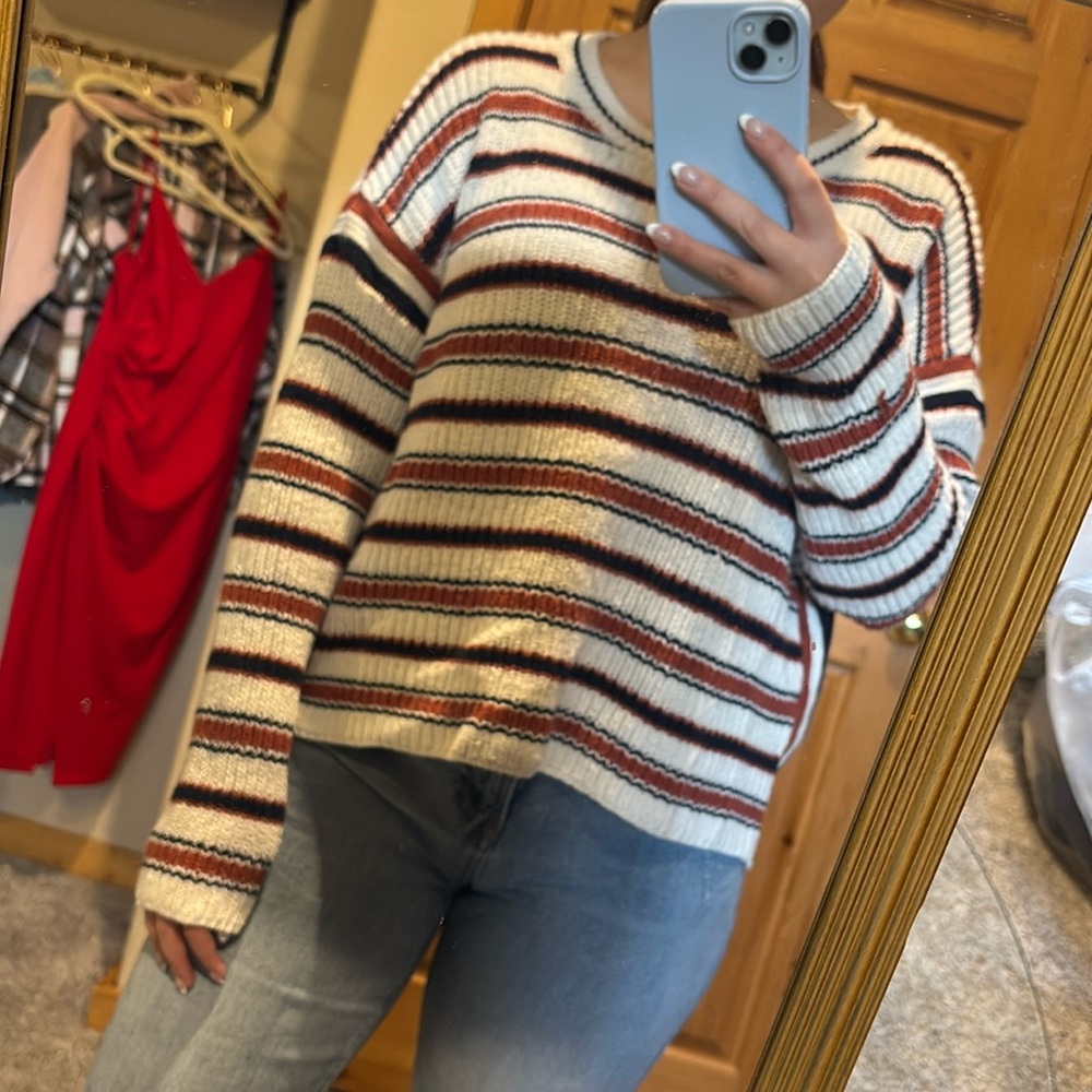 Max Studio Multicolor Striped Crew Neck Sweater